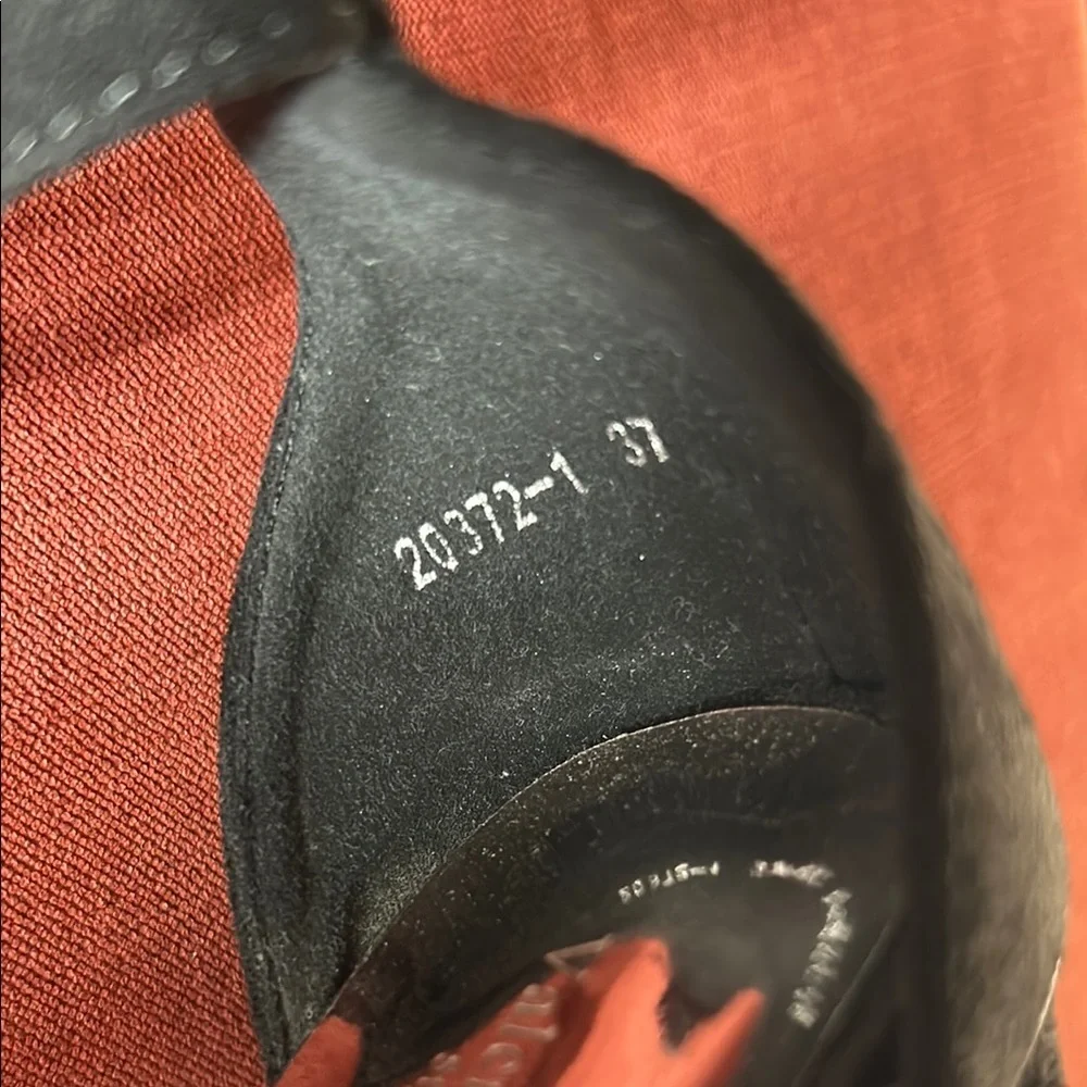 Valentino Black Stiletto Heels with Crystal Embellishments - Picture 5 of 8